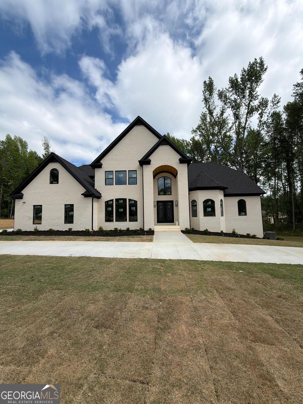 Photo of 270 Waltham Way, Fayetteville, GA 30214 (MLS # 10766332)