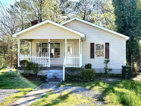 Photo of 7 Paris Dr Sw, Rome, GA 30165 (MLS # 20112617)