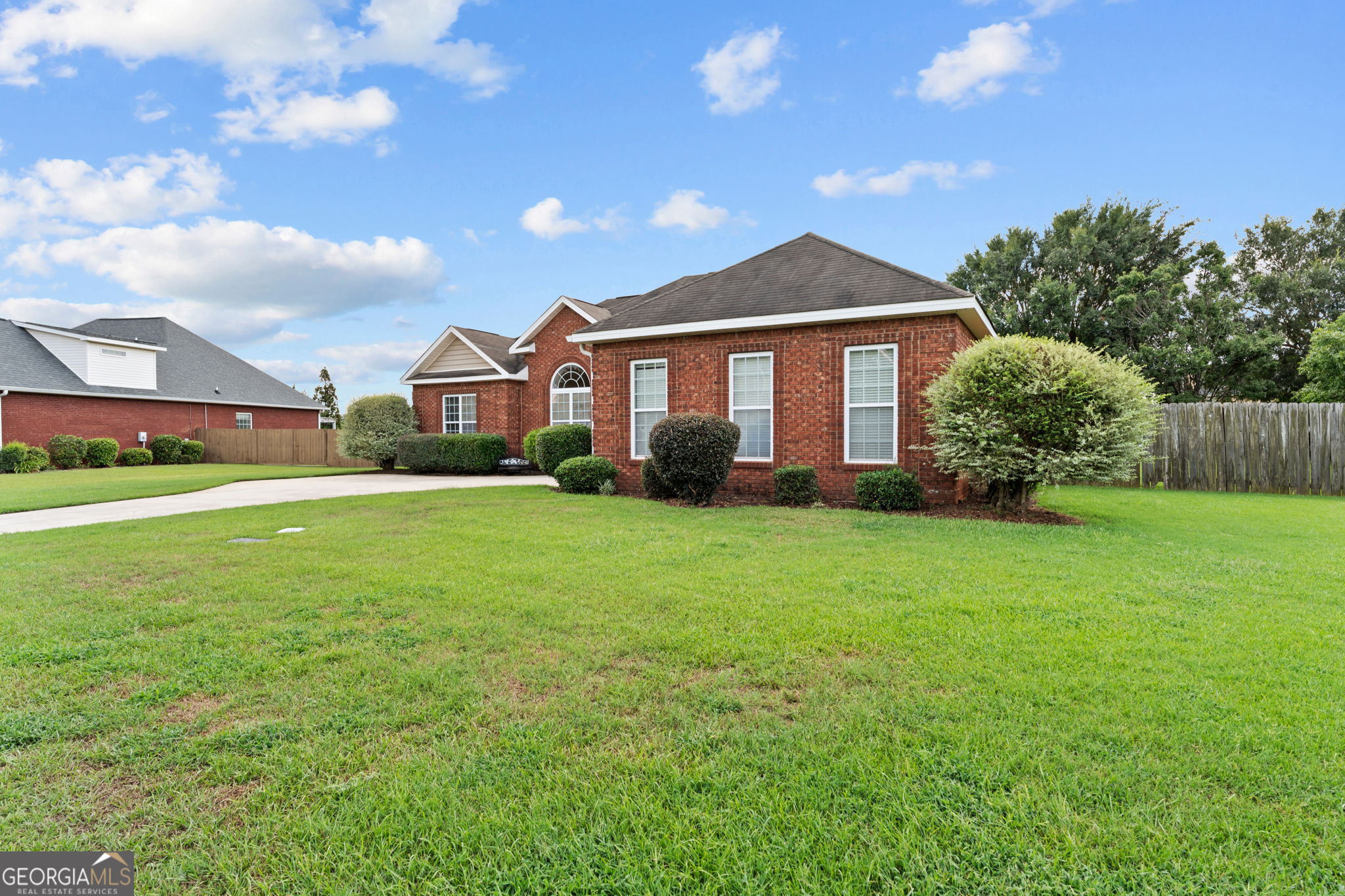 223 Loudon Hill DR