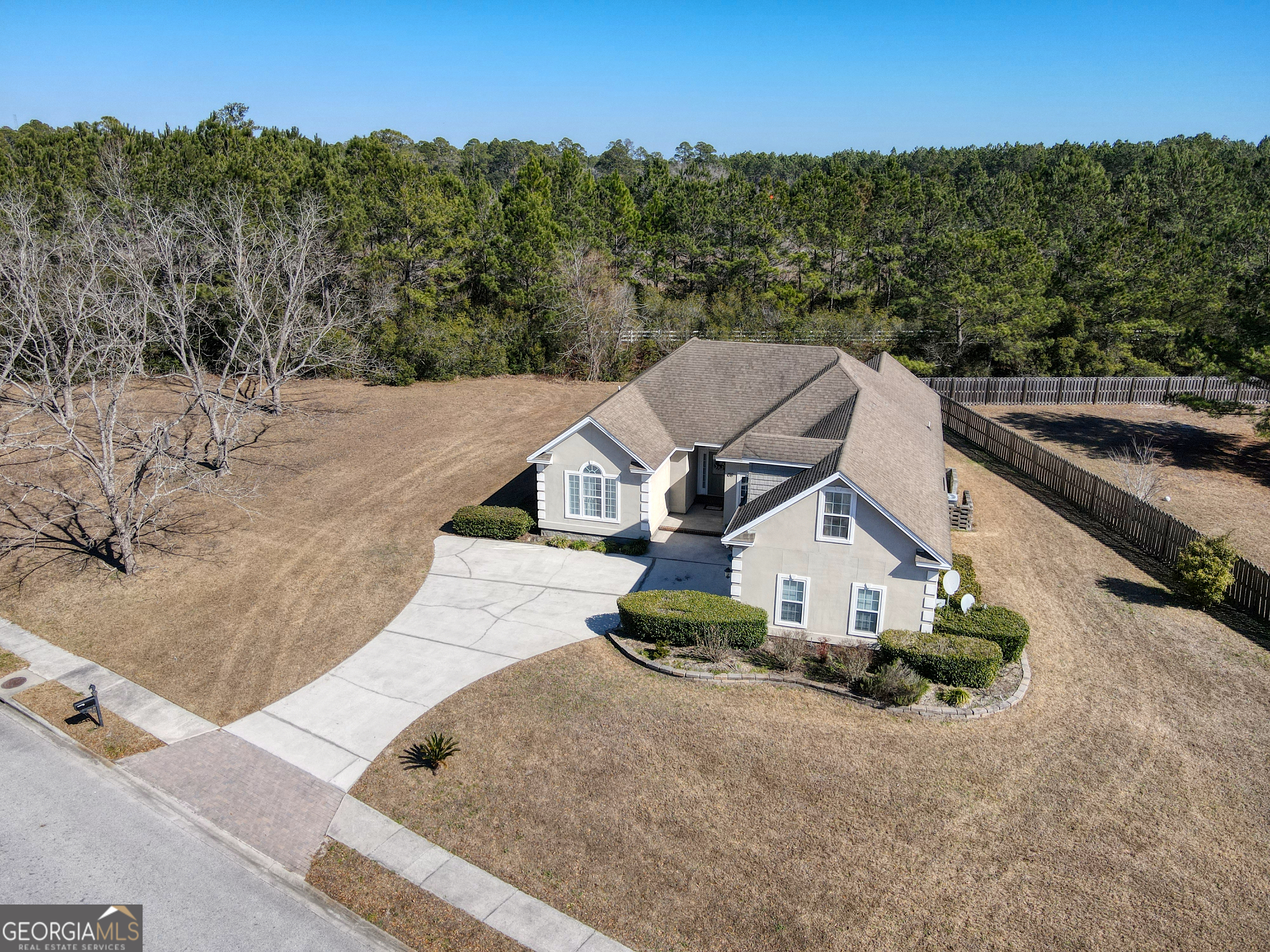 108 Oaklawn DR