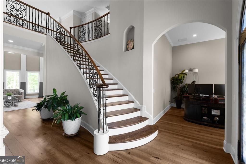 1804 Lake Pointe CIR