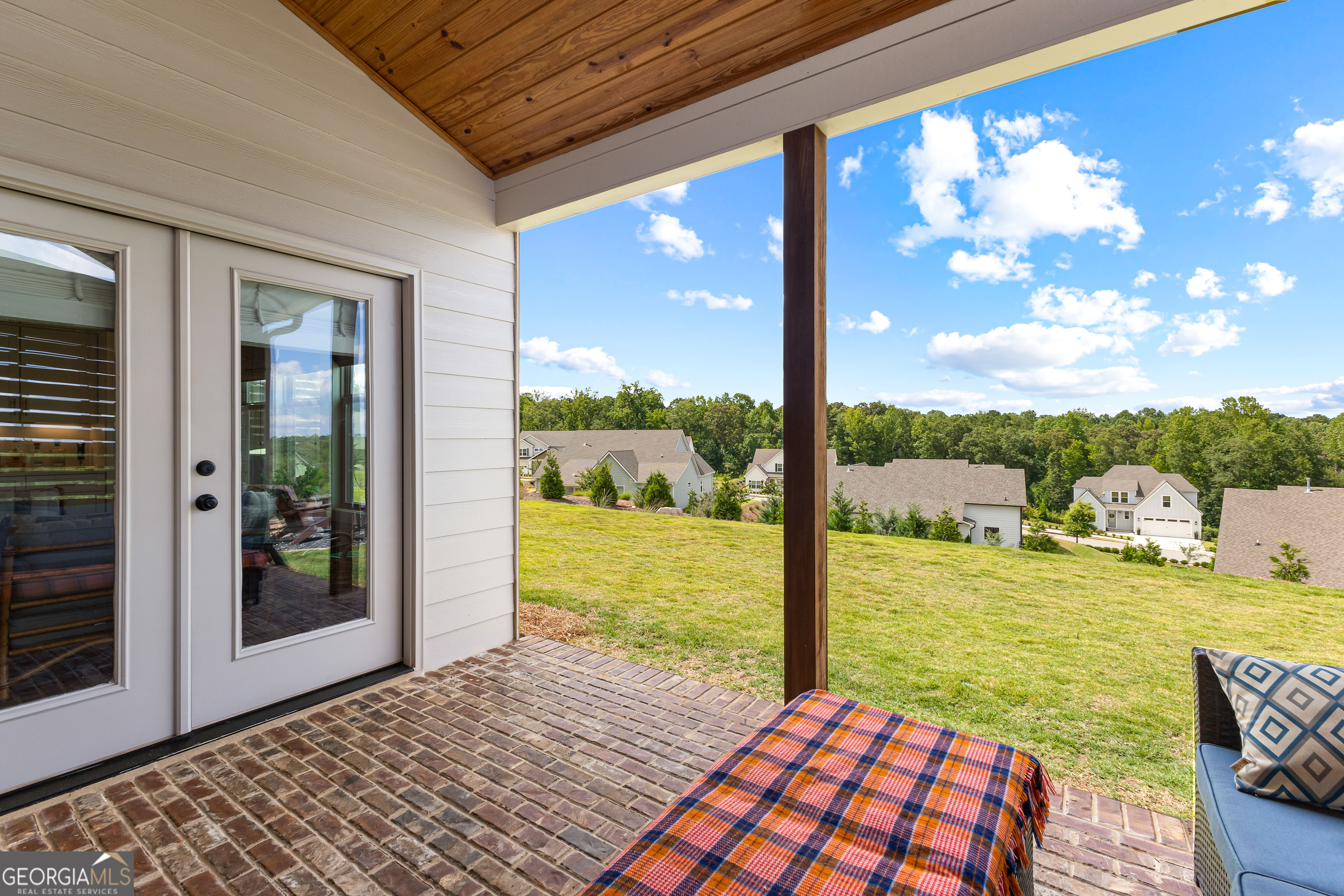 Senoia, Georgia 30276, United States, 4 Bedrooms Bedrooms, ,4 BathroomsBathrooms,Residential,Active,179495