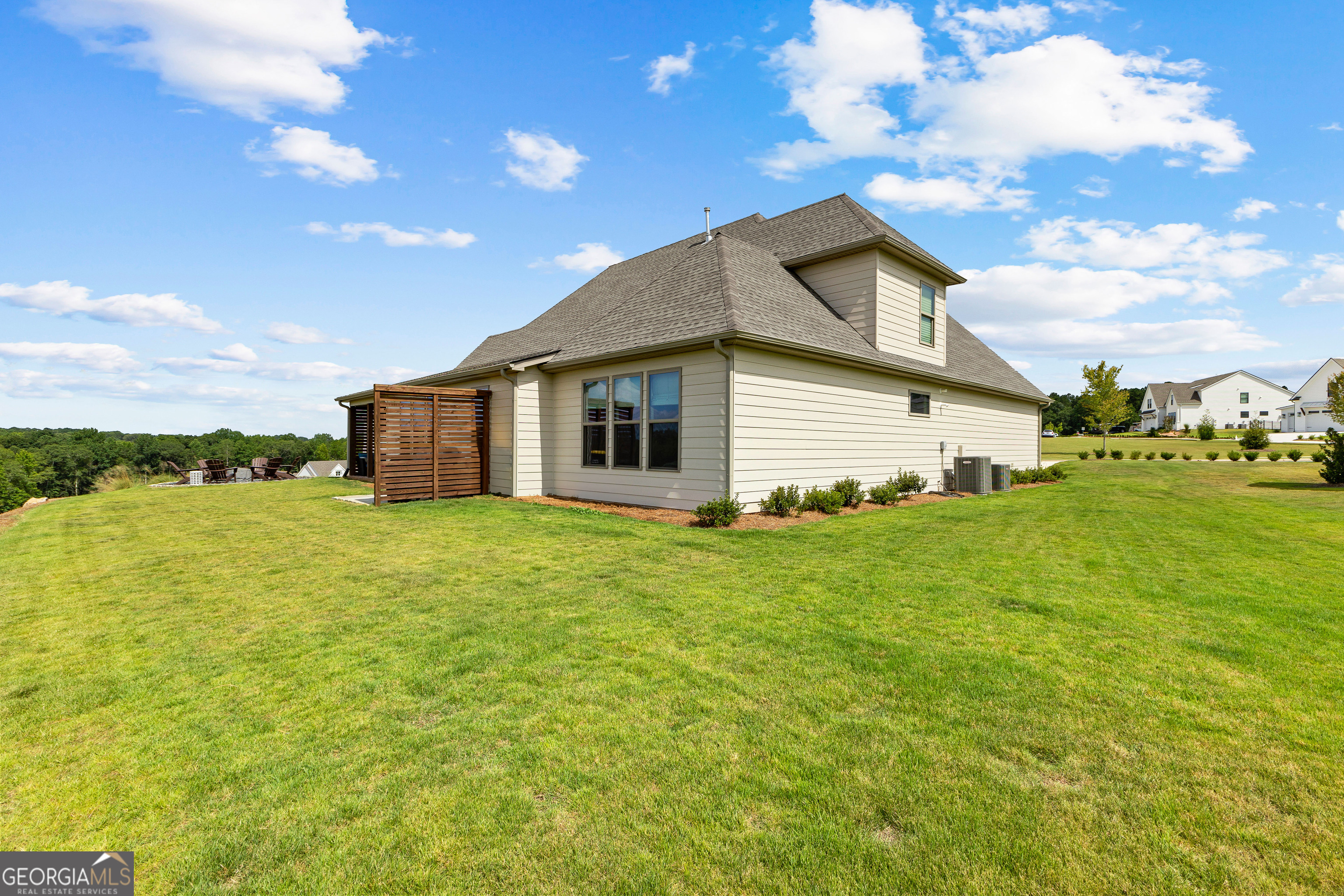 Senoia, Georgia 30276, United States, 4 Bedrooms Bedrooms, ,4 BathroomsBathrooms,Residential,Active,179495