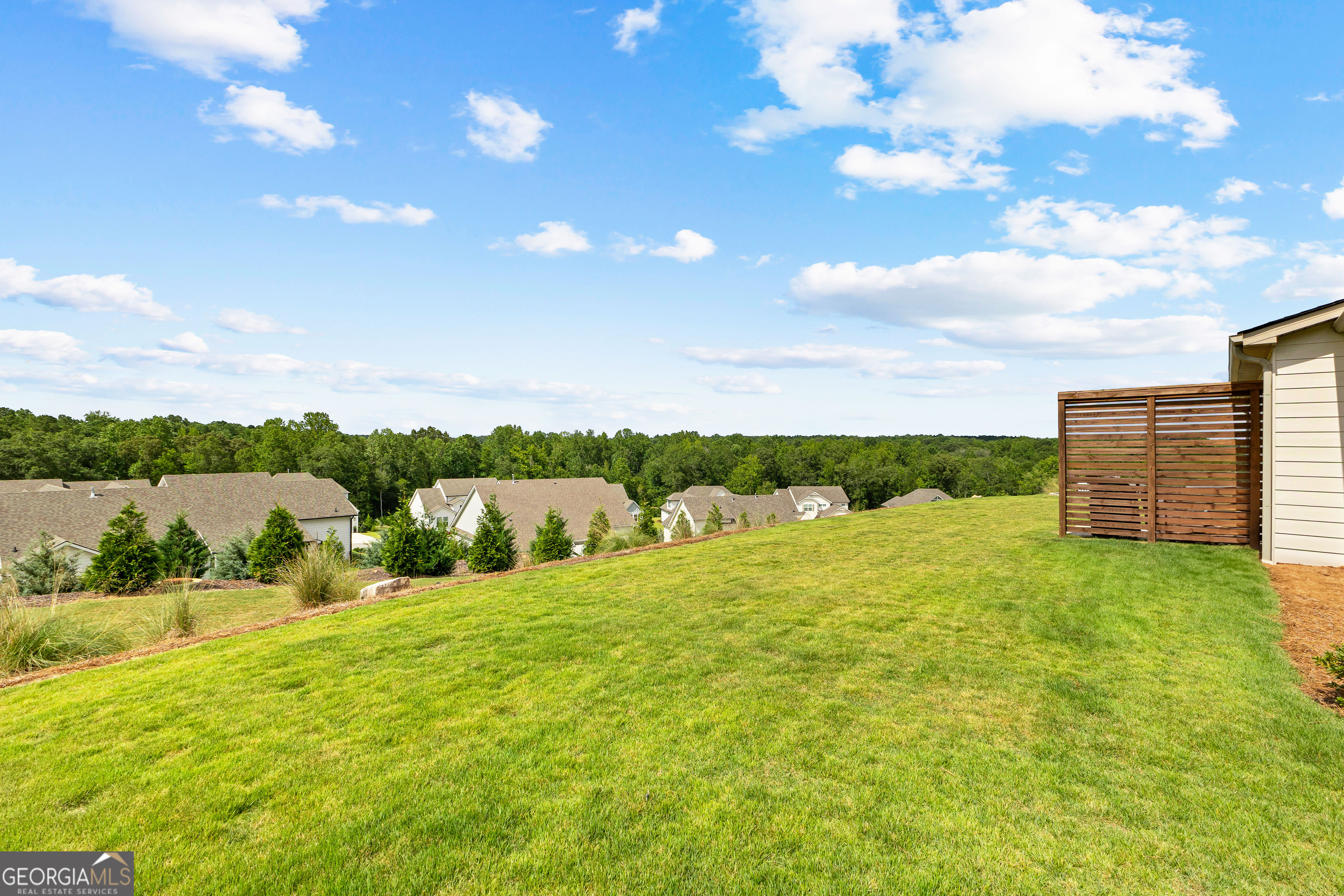 Senoia, Georgia 30276, United States, 4 Bedrooms Bedrooms, ,4 BathroomsBathrooms,Residential,Active,179495