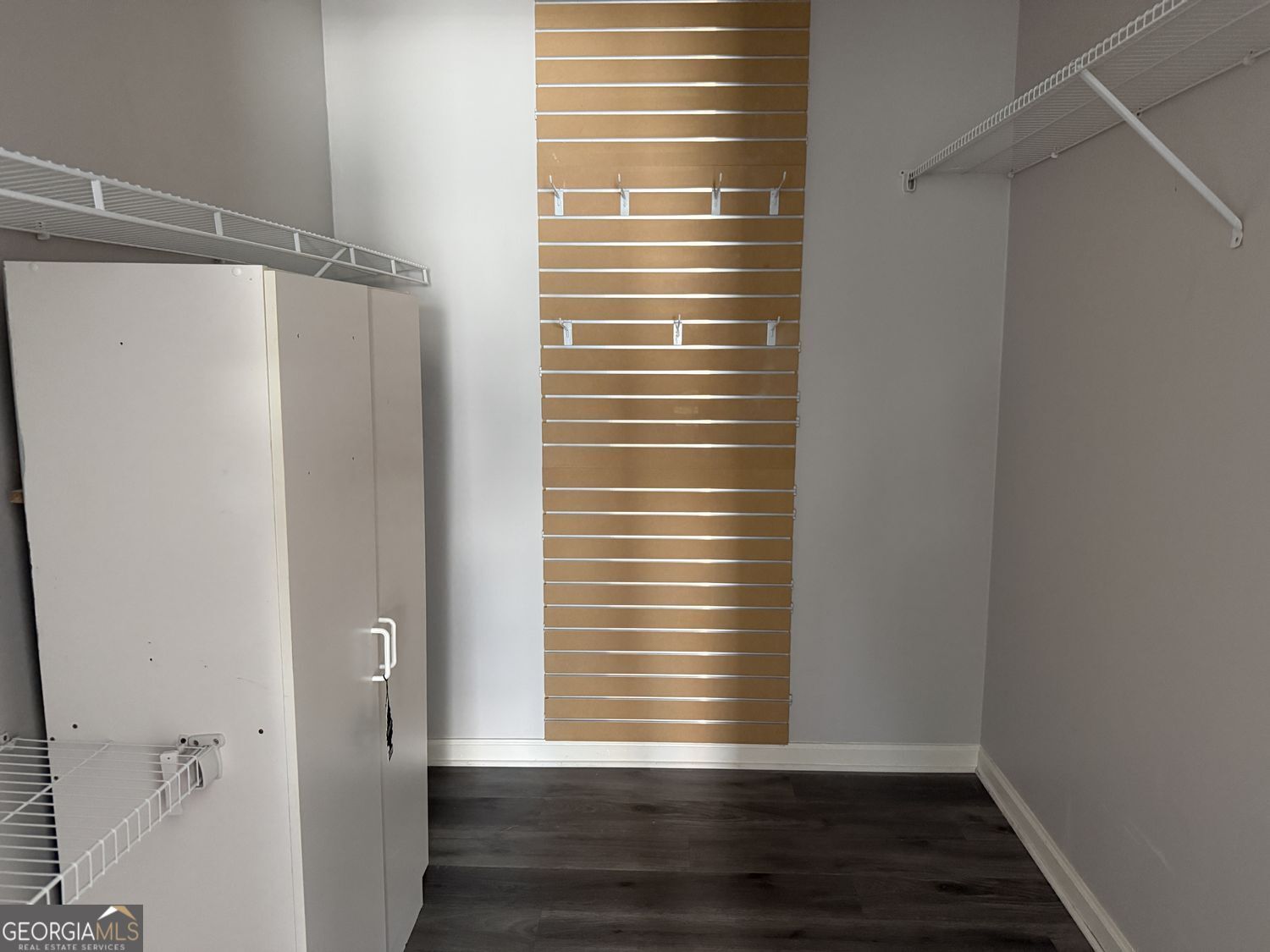 3383 Hamilton Mill RD