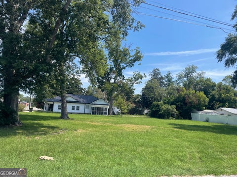 Photo for 307 & 309 S Veterans BLVD