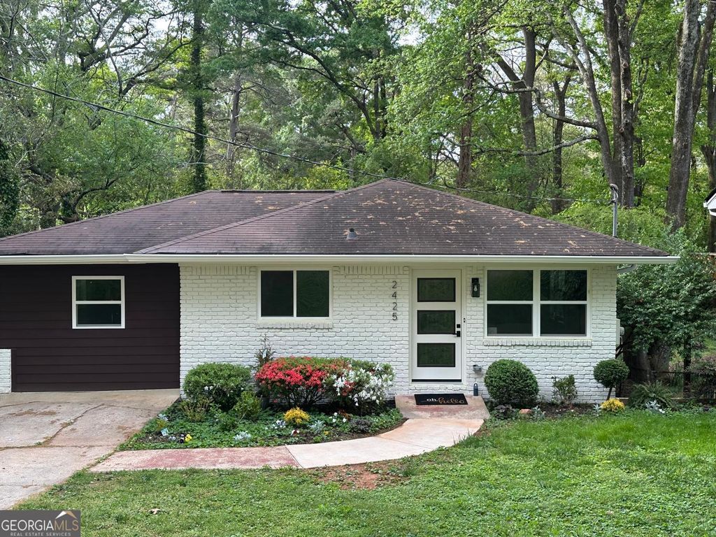 Photo of 2425 Hillside Avenue, Decatur, GA 30032 (MLS # 10726294)