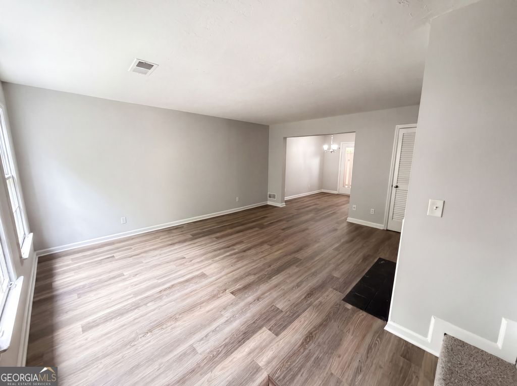 Photo of 237 Chads Ford Way, Roswell, GA 30076 (MLS # 10763053)