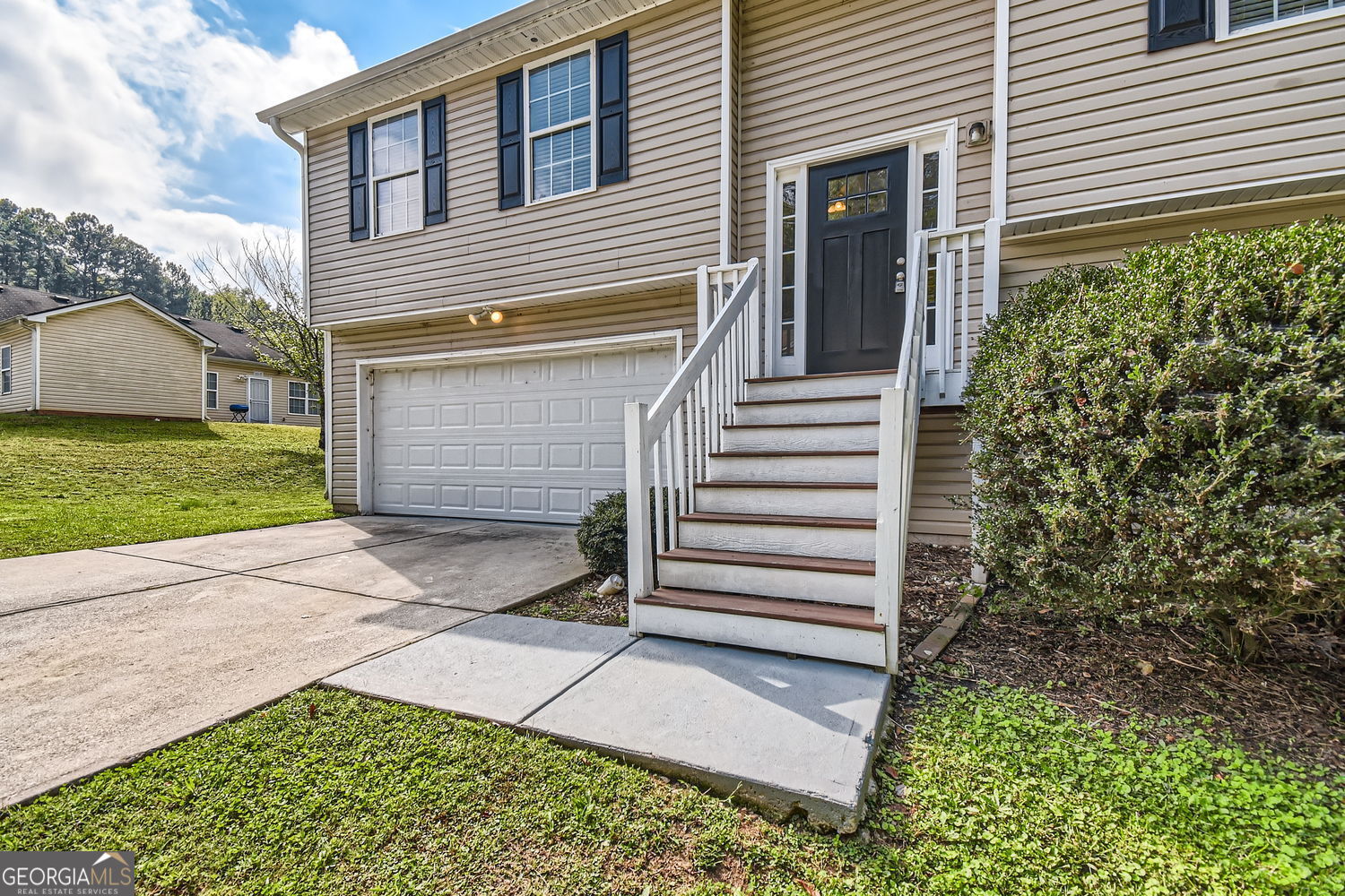 9170 Jefferson AVE SW