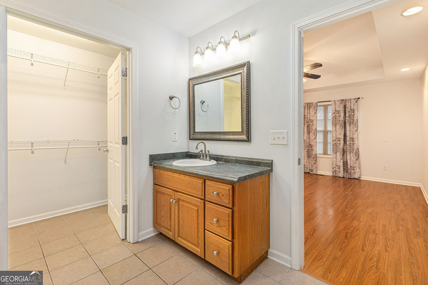 Lang Estates - Residential