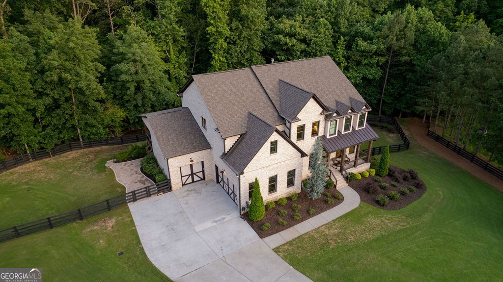 Photo of 1935 Freemanville Crossing Court, Milton, GA 30004 (MLS # 10654334)