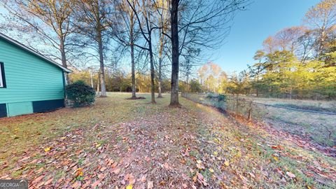 A home in Pendergrass