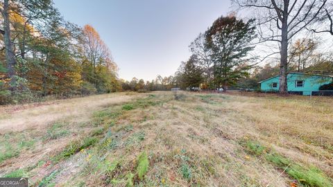 A home in Pendergrass