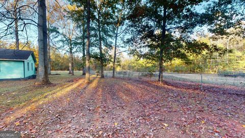 A home in Pendergrass