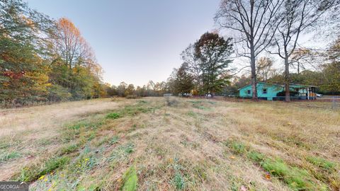 A home in Pendergrass