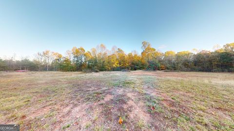 A home in Pendergrass