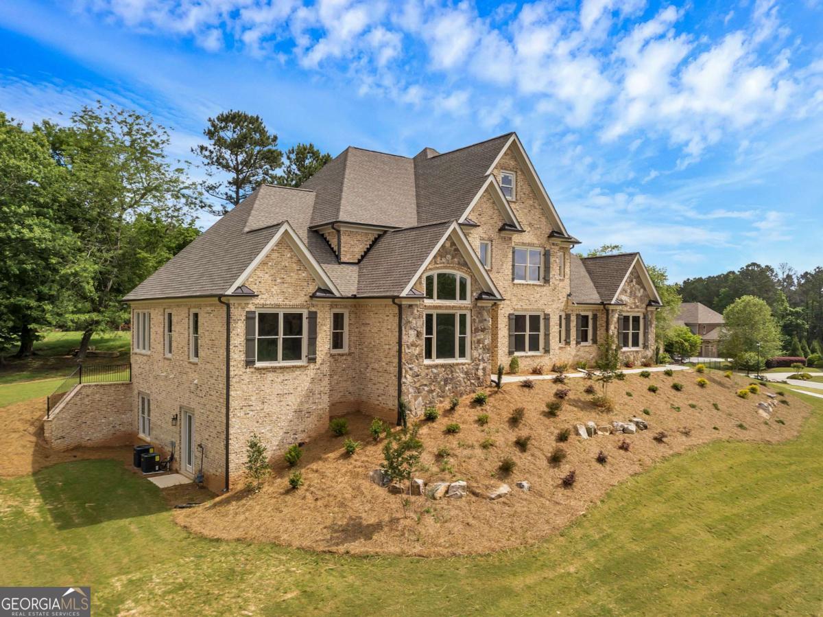 4821 Deer Creek CT