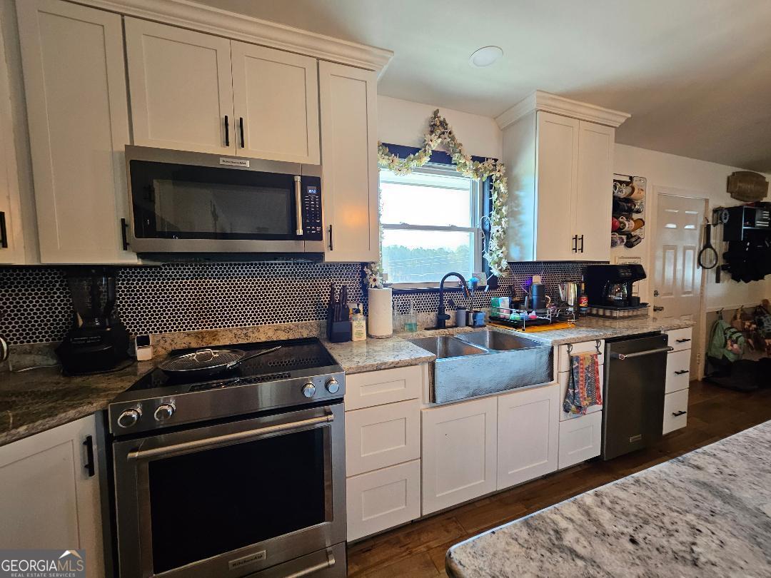 472 Haywood Valley RD