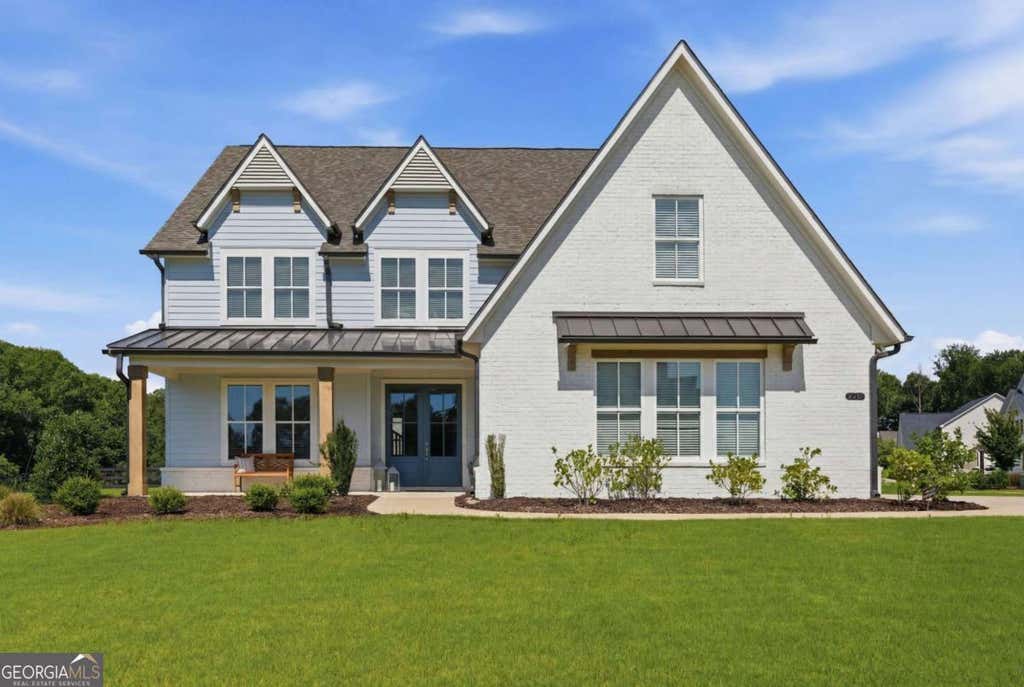 Photo of 8210 Long Knoll Way, Gainesville, GA 30506 (MLS # 10782302)