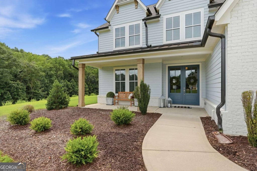 Photo of 8210 Long Knoll Way, Gainesville, GA 30506 (MLS # 10782302)
