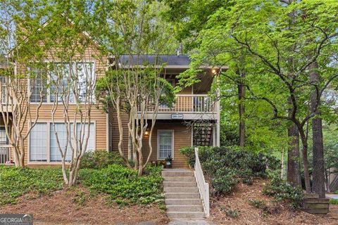 Photo of 2308 Country Park Drive SE, Smyrna, GA 30080 (MLS # 10635365)