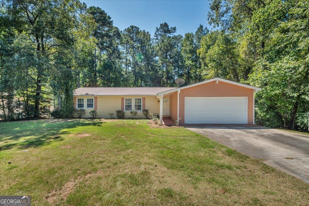 Photo of 41 Goldeneye Court, Monticello, GA 31064 (MLS # 10780835)