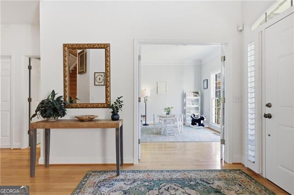 Photo of 5304 Vinings Lake View SW, Mableton, GA 30126 (MLS # 10730183)