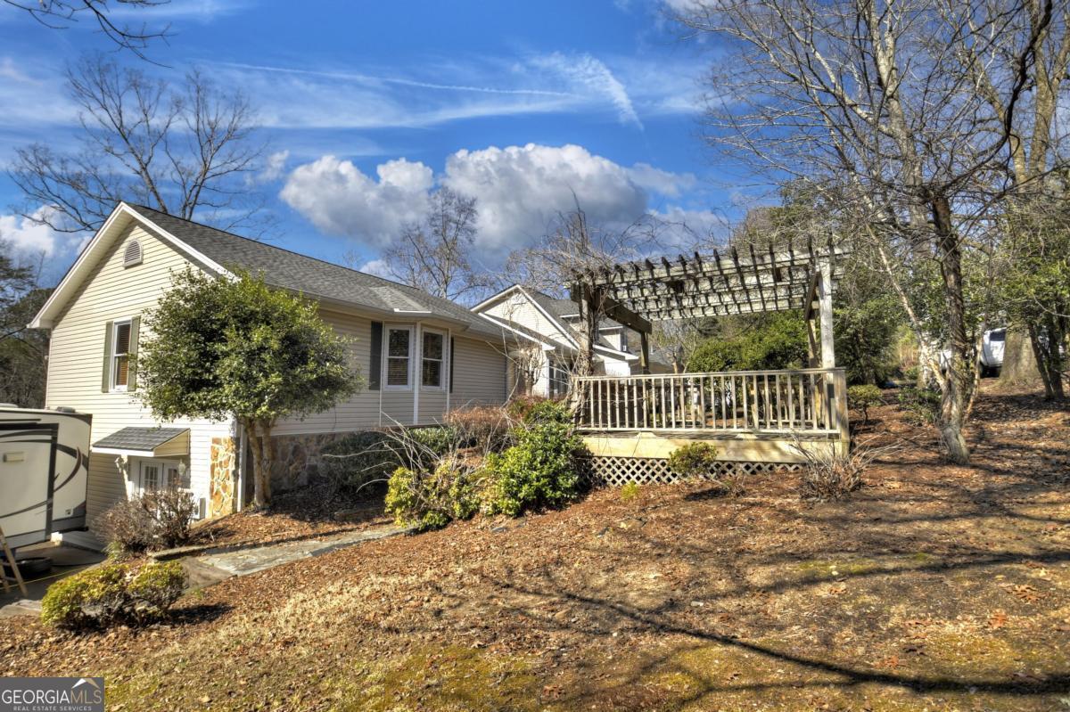 140 Woodland DR