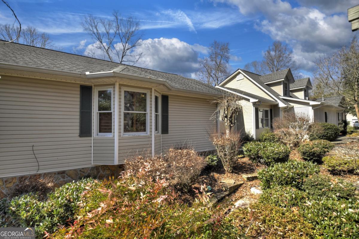 140 Woodland DR