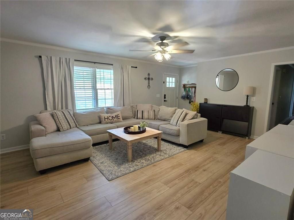 4235 Oakwood TRL