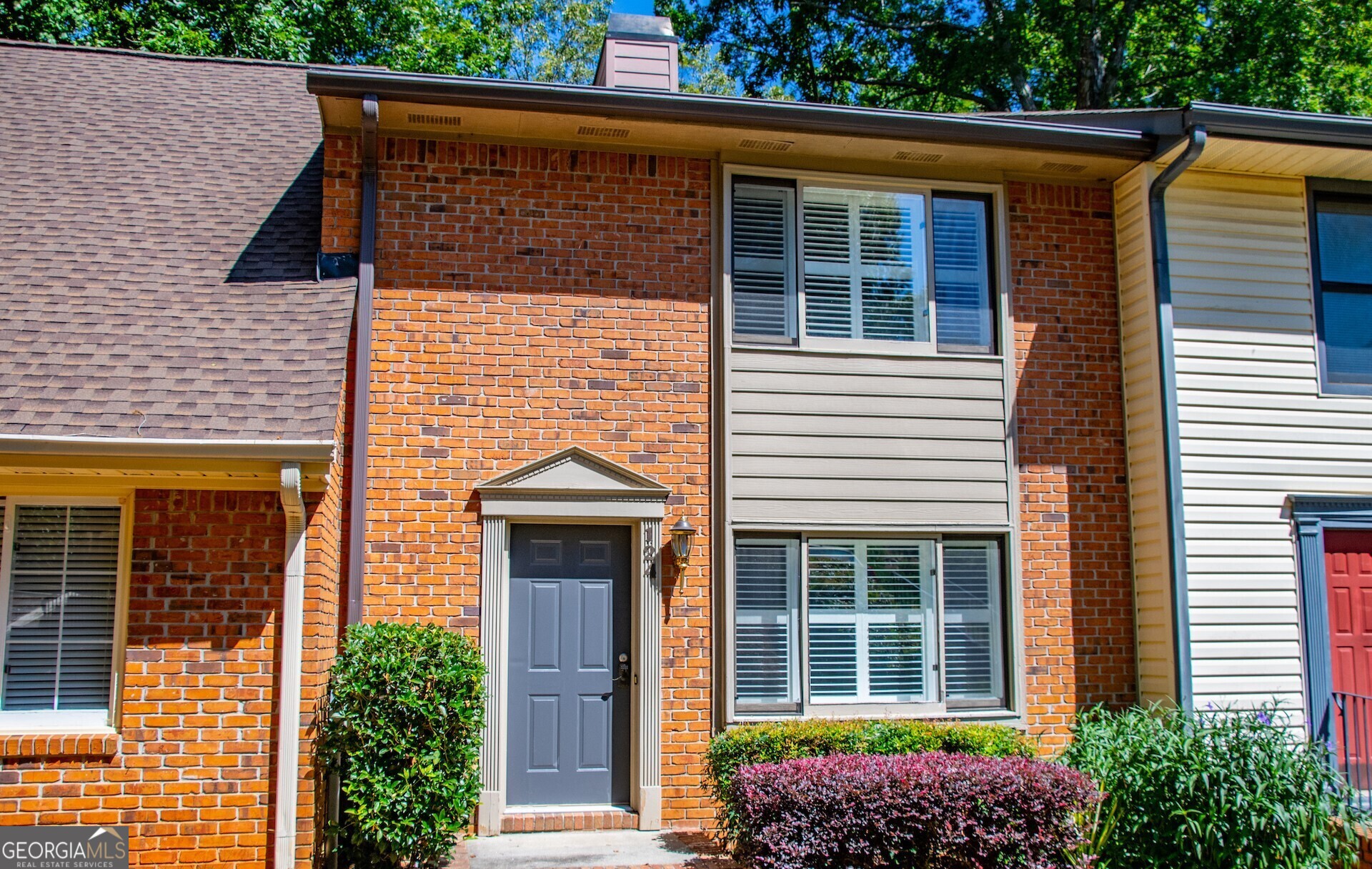 3-Bedroom, 2-Bathroom townhome is ideally located within walking distance to the Greenbelt and just minutes away from shopping, dining, West Georgia University, and West Georgia Technical College. Inside, you'll find LVP flooring throughout the common areas, with cozy carpeted bedrooms. Don't miss out on the opportunity to live in the sought-after Hay's Mill neighborhood! $175 nonrefundable admin fee due at move in.