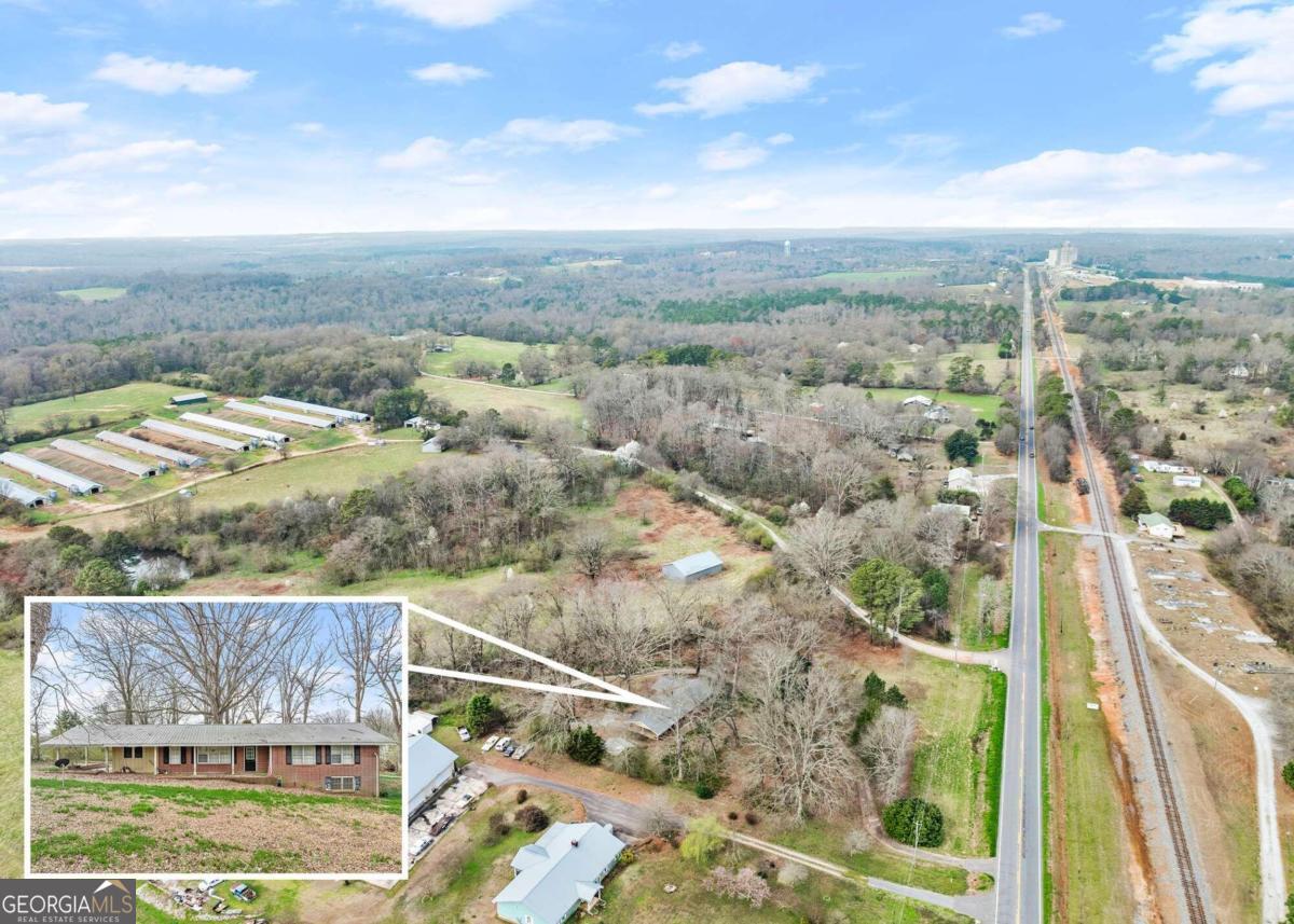 6485 Maysville RD