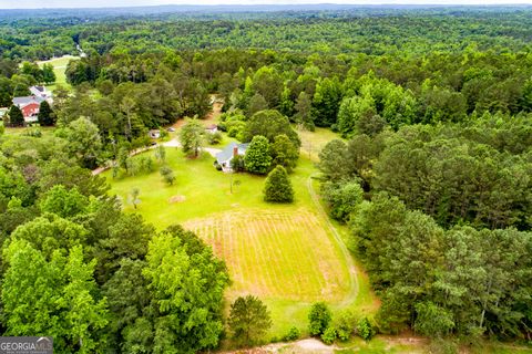 Single Family Residence in Villa Rica GA 3545 Liberty Road 51.jpg