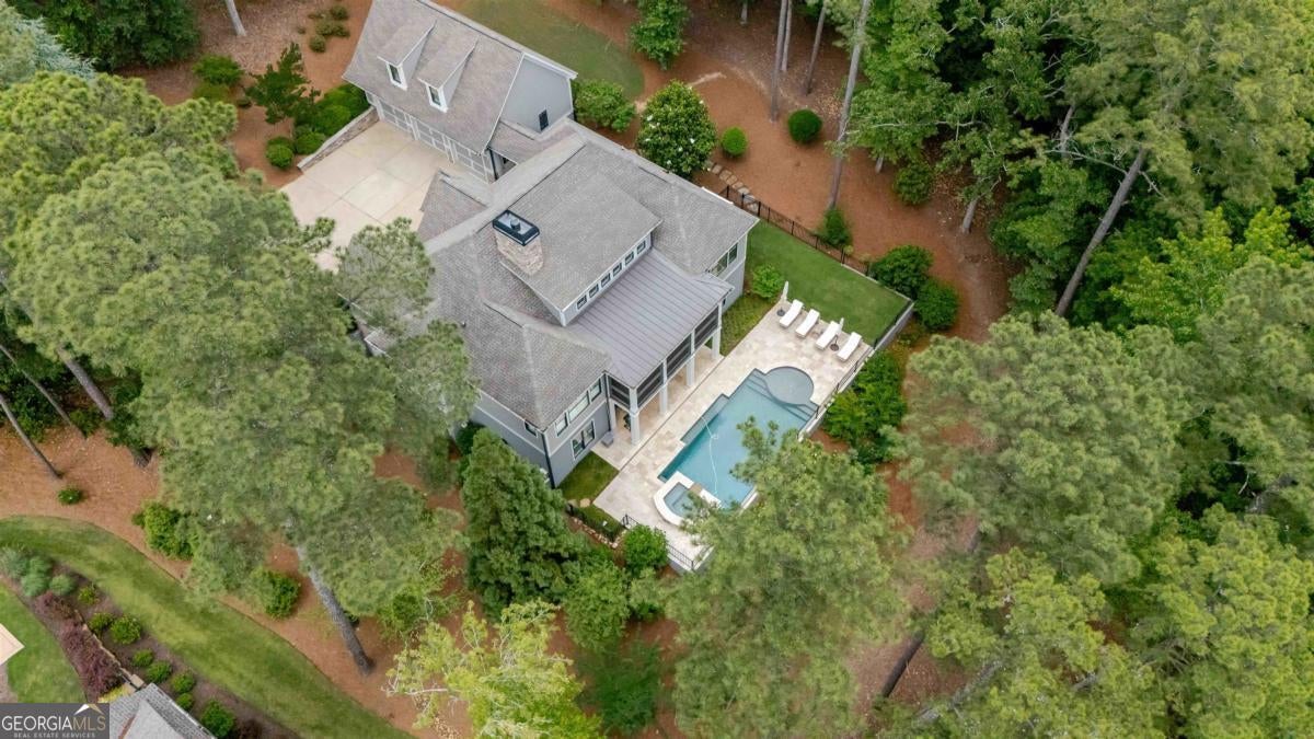 1010 Jones Bluff CT