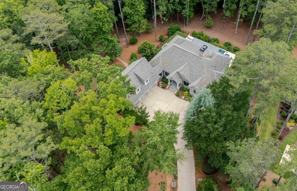1010 Jones Bluff CT