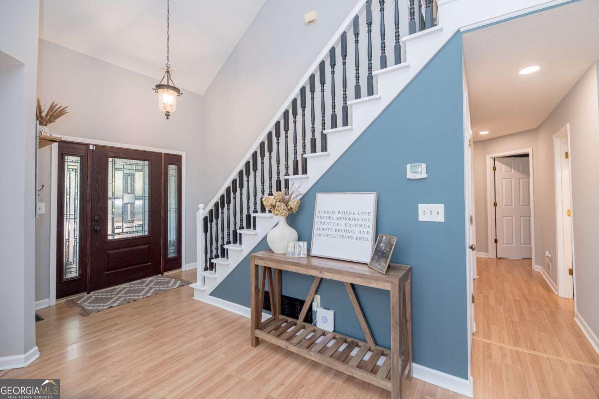 1015 Token WAY NW
