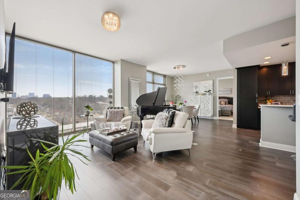 Photo of 270 17th Street NW #703, Atlanta, GA 30363 (MLS # 10703505)