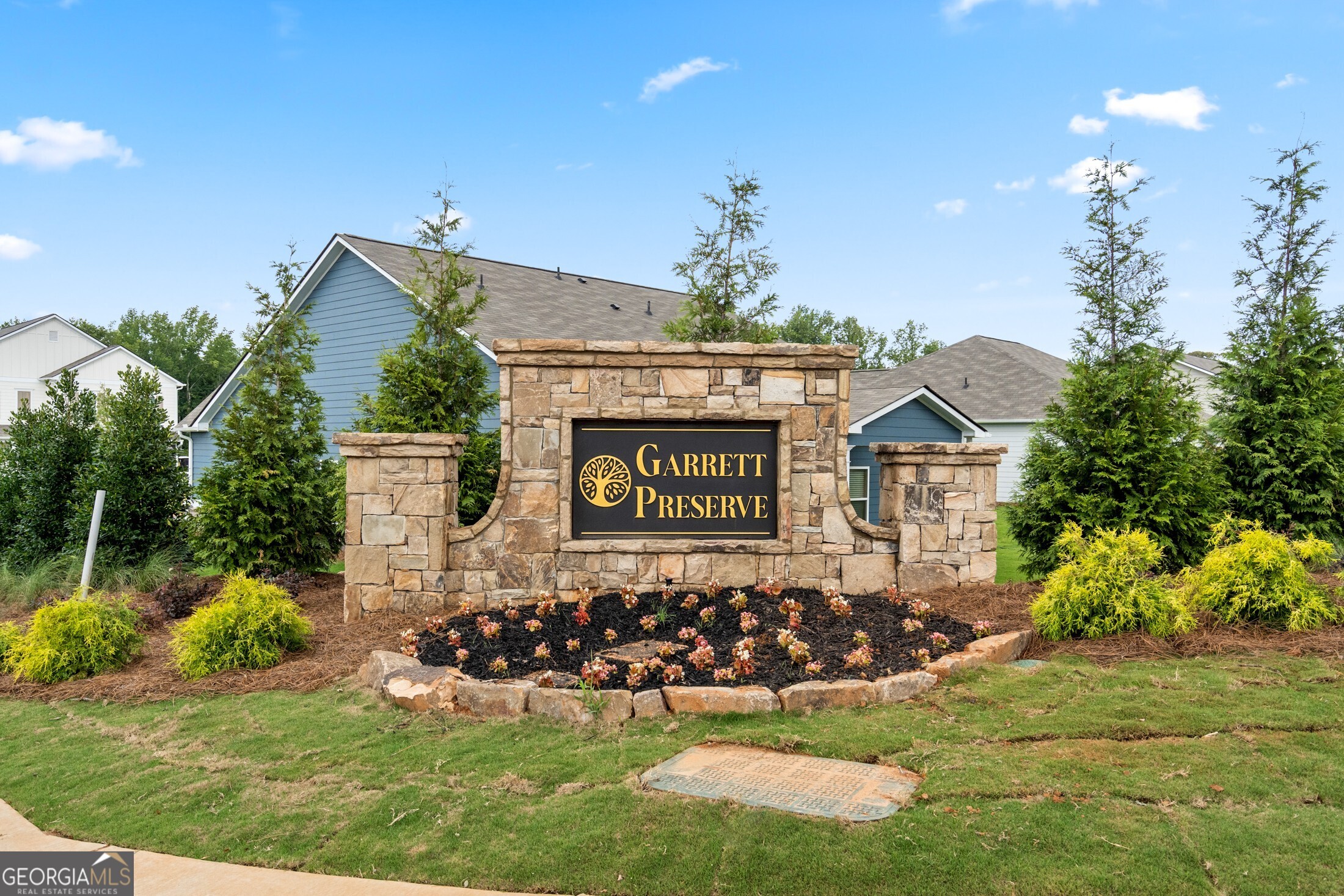14 Calla DR
