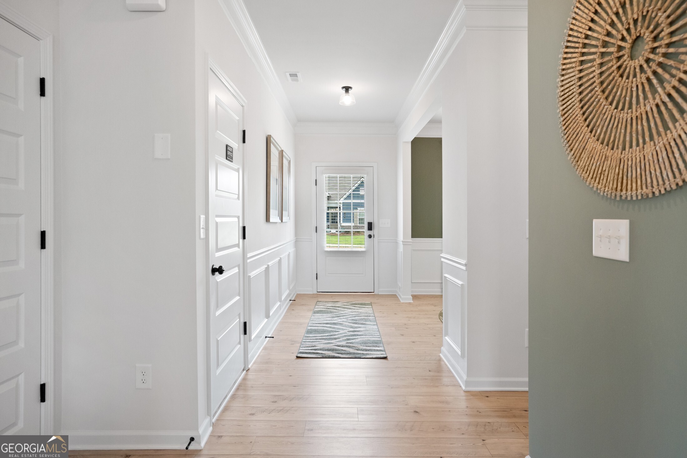 14 Calla DR