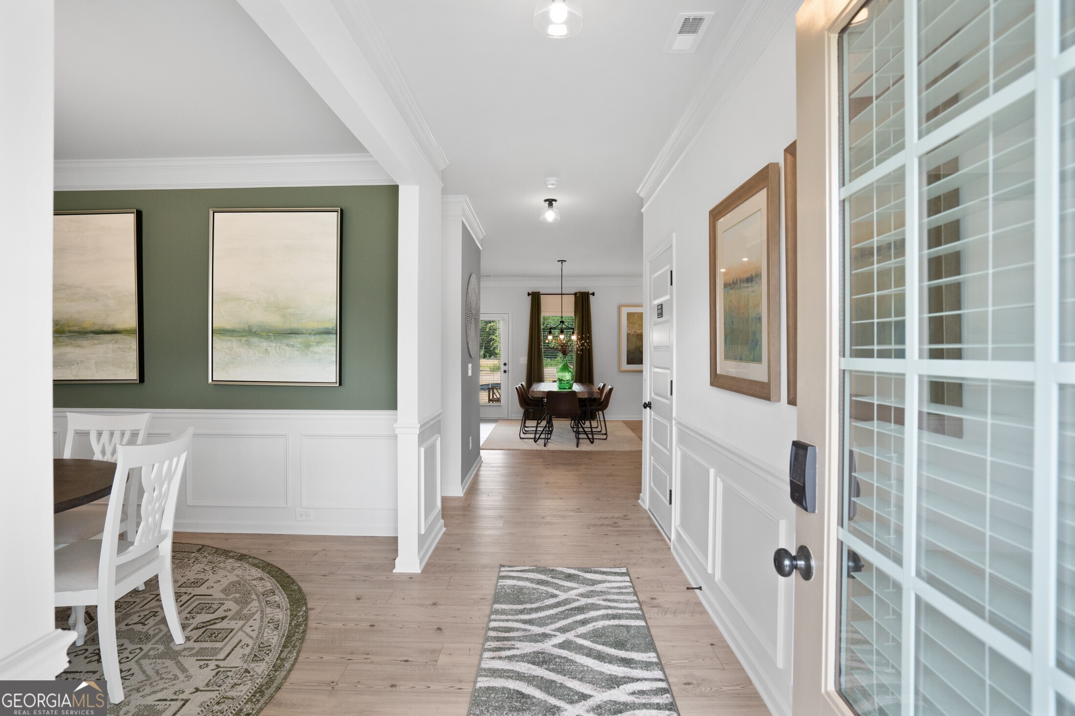 14 Calla DR