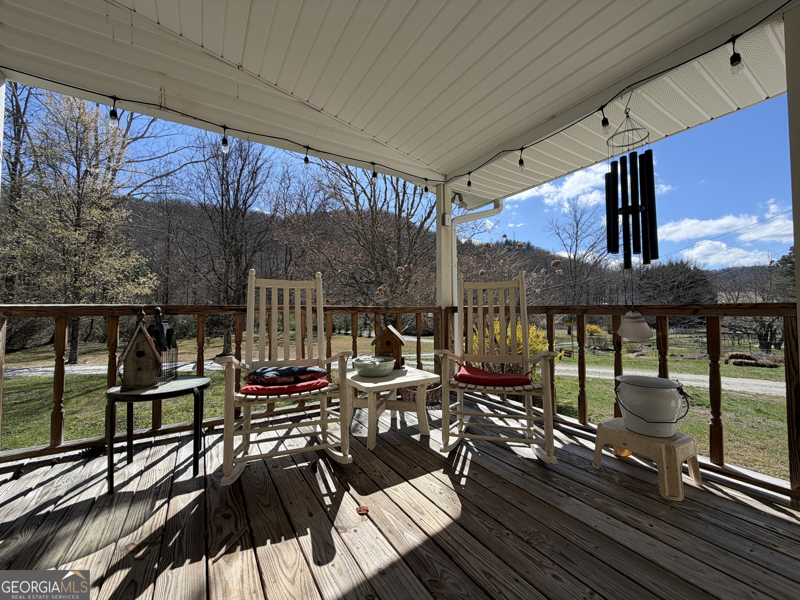 1162 Blacks Creek DR