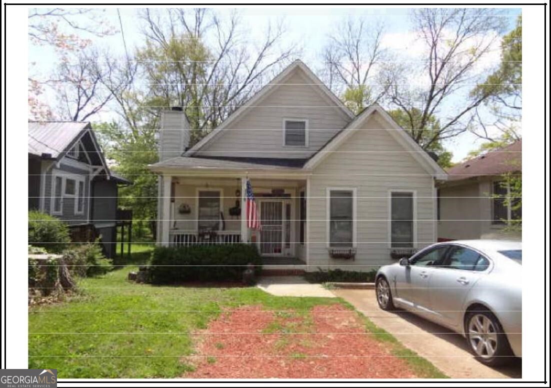 Ready for you!! This 2-story, 3-bedroom, 3-bathroom property in the city of Atlanta is within 1 min of the Beltway!! Open floor plan with a fireplace in the living room, a large kitchen, a breakfast bar, and a private backyard. The main level boasts of beautiful hardwood floors, guiding you to the backyard via the kitchen. You will also find the owner's suite, a guest bedroom and bathroom, and a laundry closet. Upstairs, you will find a private suite with ample bedroom space or your private office. This Property is part of Package 3. Package 3 is a set of 3 properties located across the Metro Atlanta region. DIRECT ALL INQUIRIES TO THE LISTING AGENT.