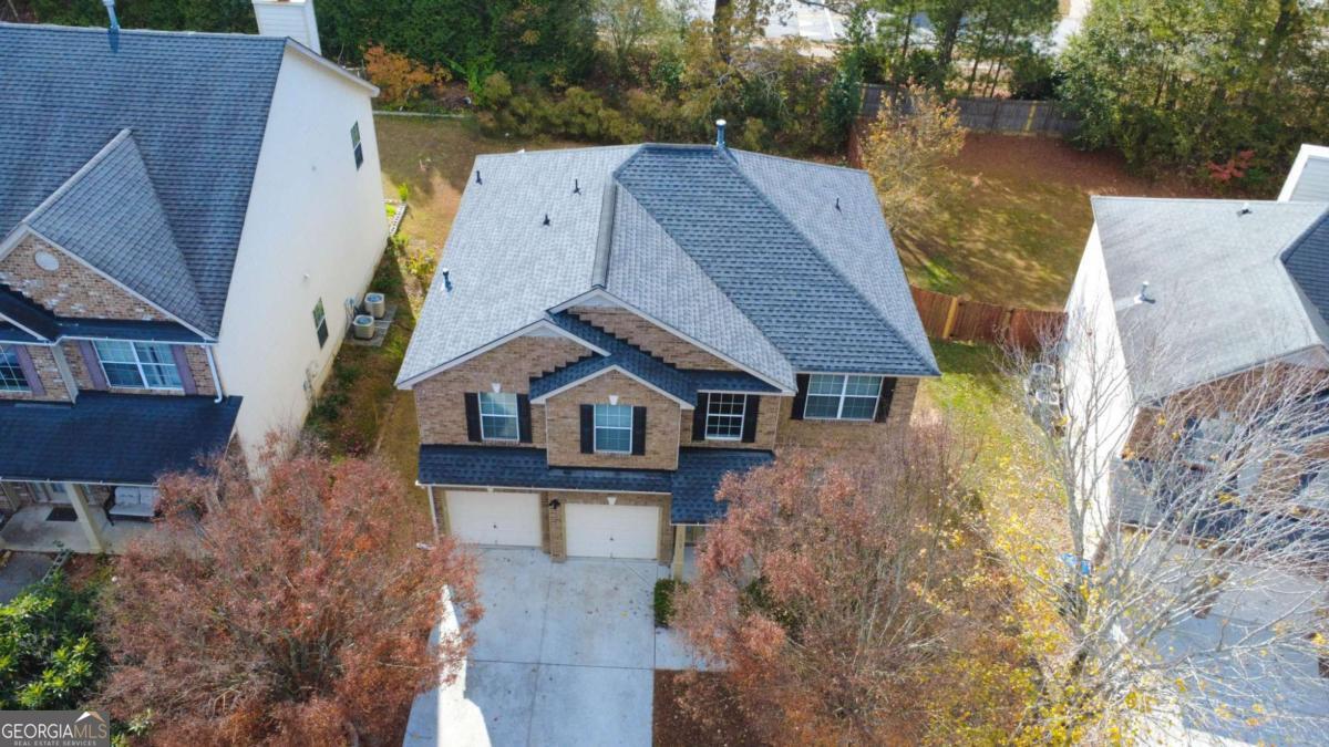 Cooper Manor - Residential