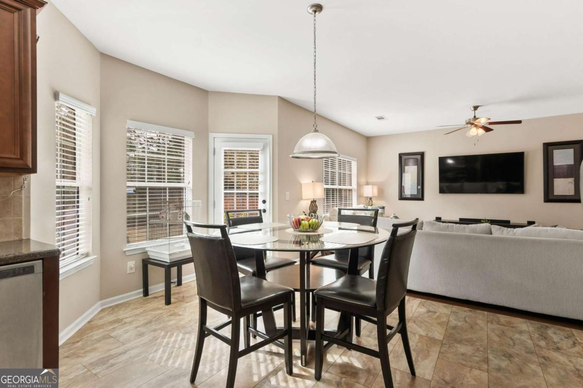 Cooper Manor - Residential