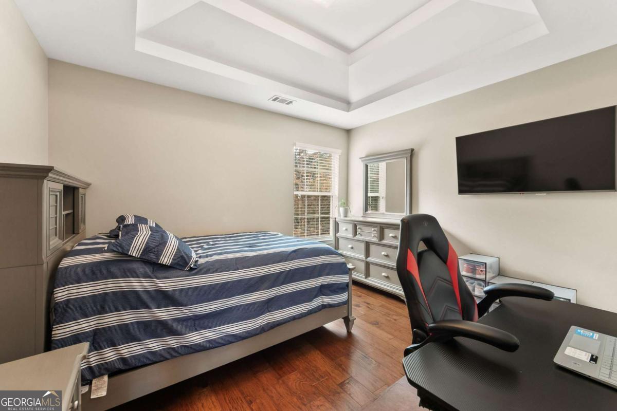 Cooper Manor - Residential