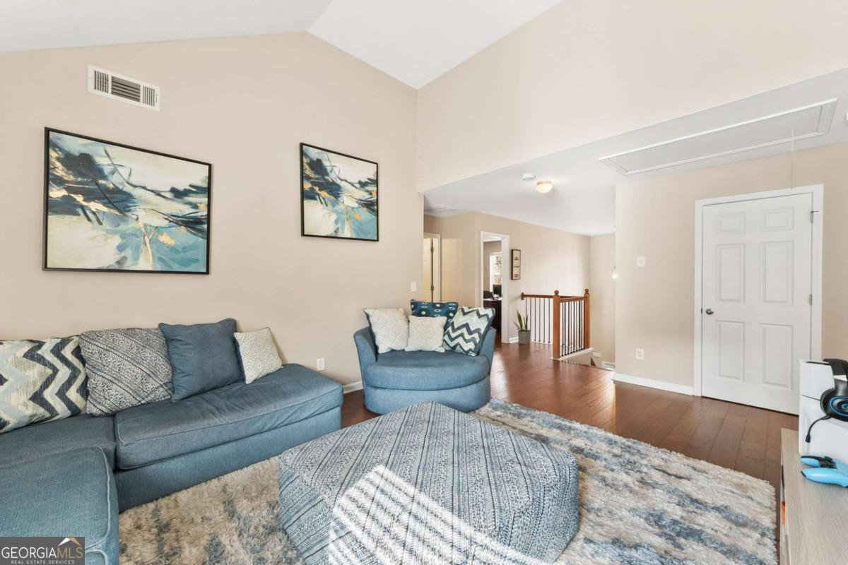 Cooper Manor - Residential