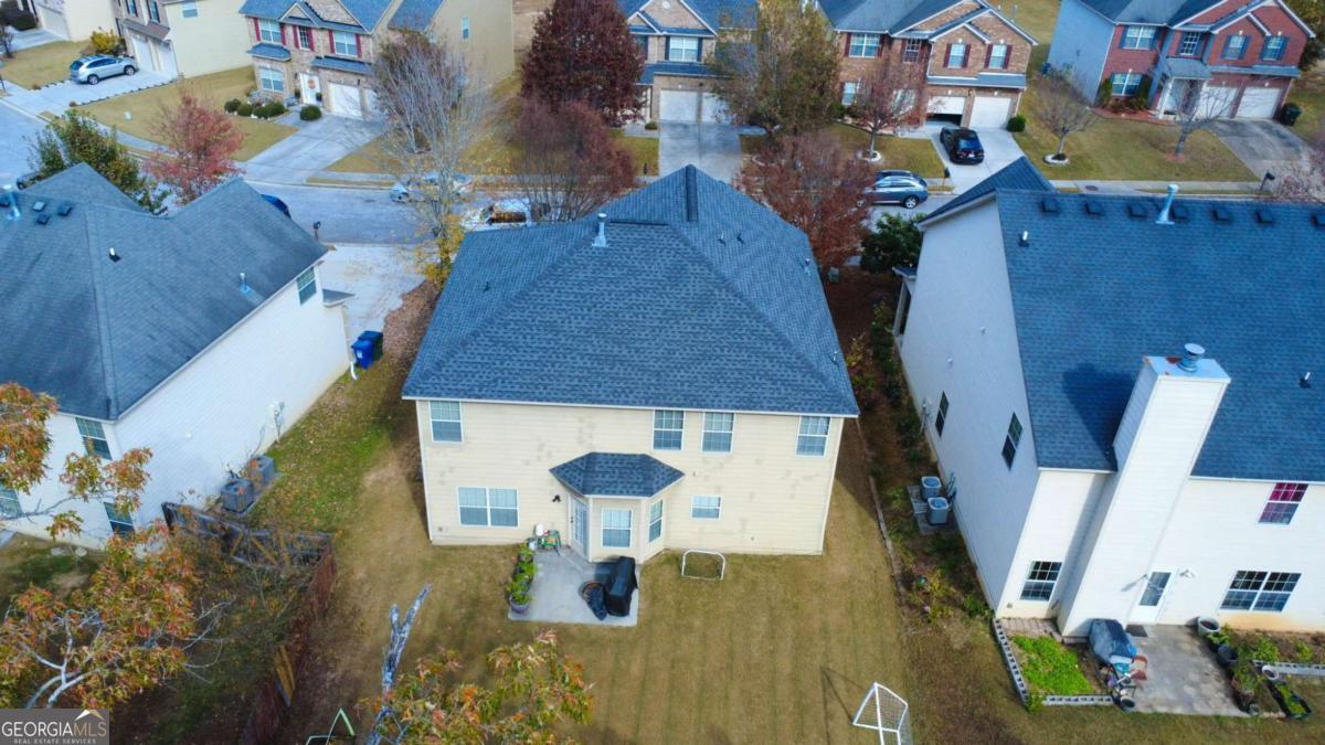 Cooper Manor - Residential