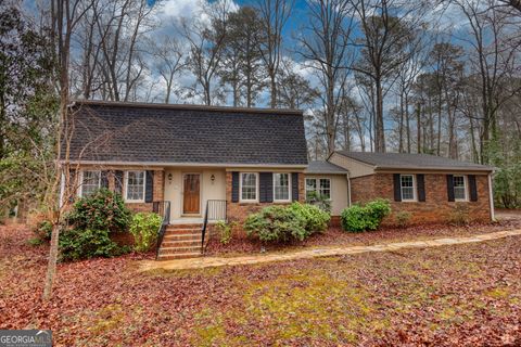 30 Meadow Ln Covington GA 30014