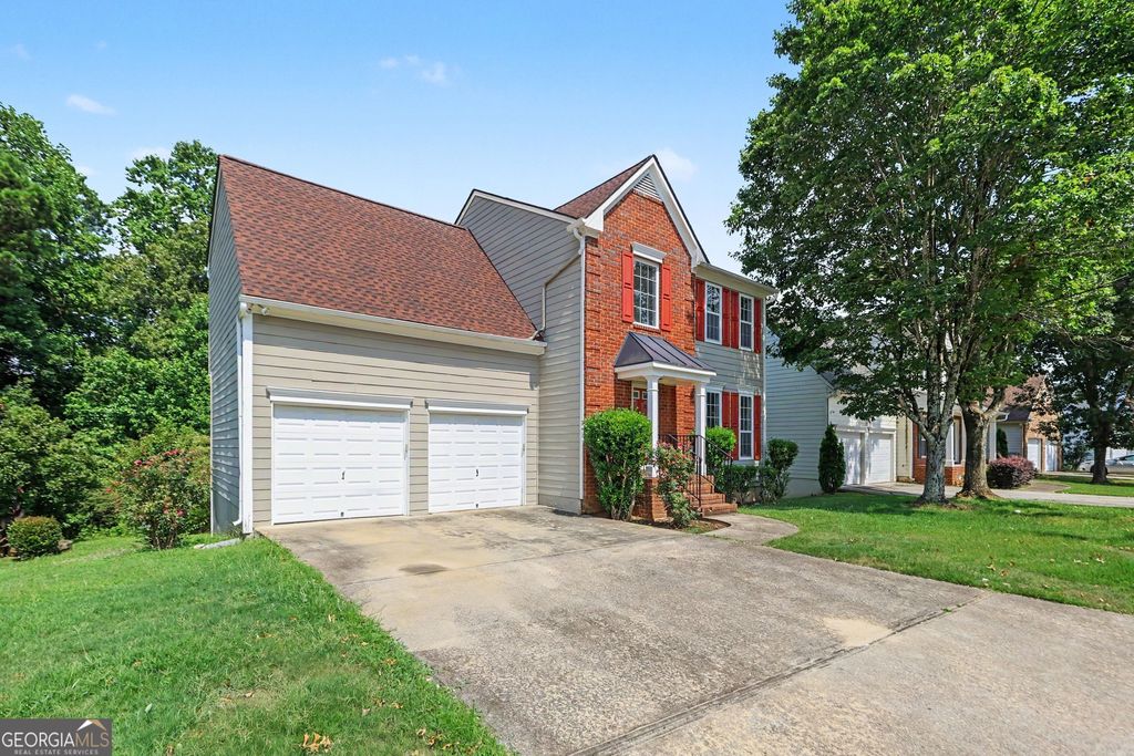 Photo of 8550 Lakemeadow Drive, Union City, GA 30291 (MLS # 10800714)