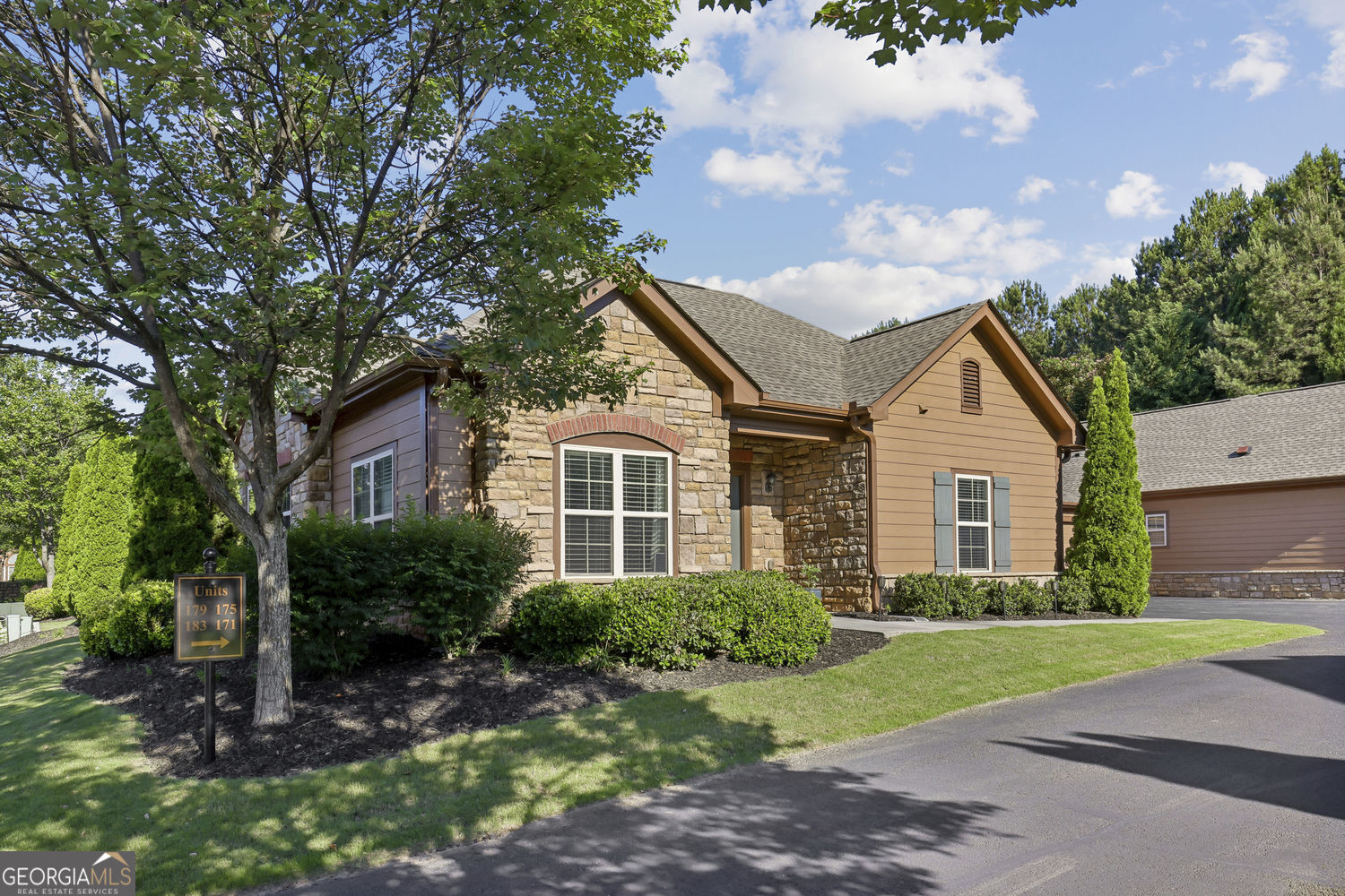 183 Gold Cove LN